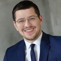 فاضل مناصفة