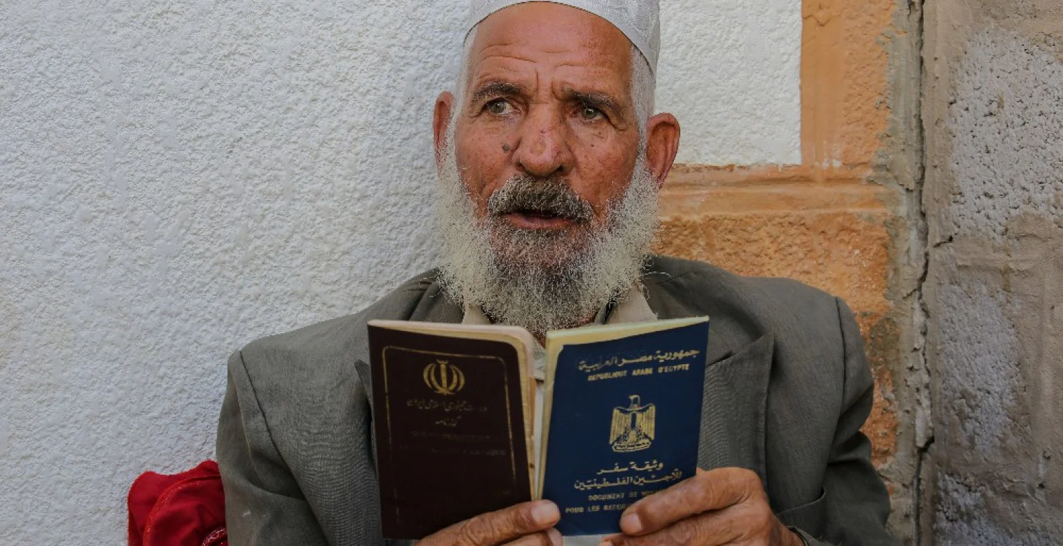 ما قصة الحارس الإيراني لـ"ياسر عرفات" ؟